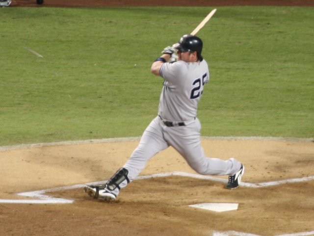 05_giambi_broken_bat